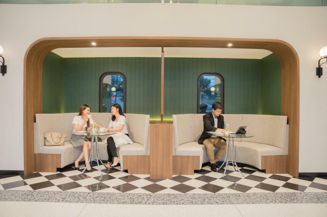 Justice Hotel Банкок Екстериор снимка