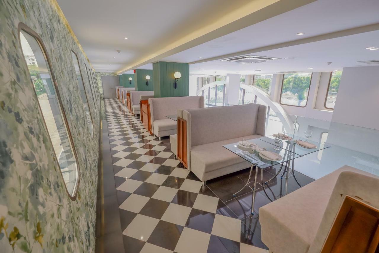 Justice Hotel Банкок Екстериор снимка